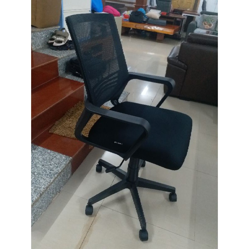 Ghế lưới nhân viên GL119 chân nhựa